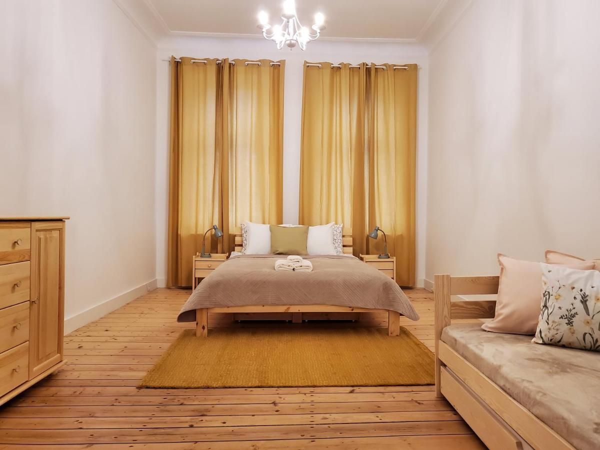 Centrum Apartament Stylowy Швидница Екстериор снимка